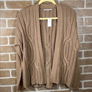 Gap cable knit cardigan sweater size medium cotton wool New
